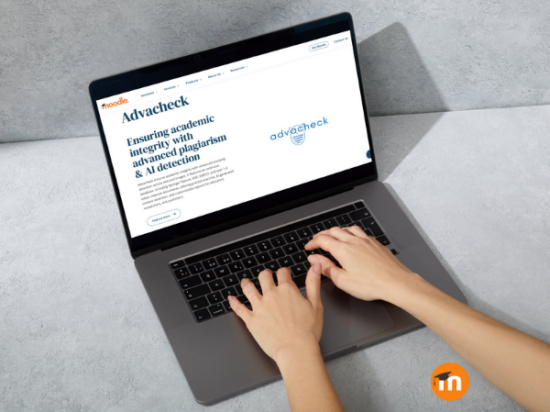 Check for similarities and detect AI-generated text with Moodle Certified Integration Advacheck Image
