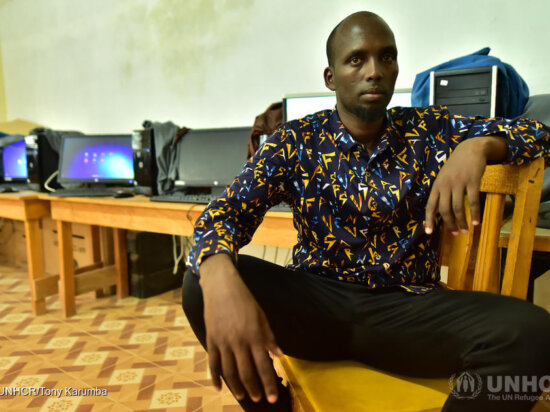 Refugiado somalí busca un título de maestría a 12.000 km de distancia en el campo de refugiados de Dadaab en Kenia Imagen