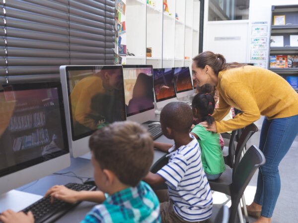 Early Childhood Australia aiuta migliaia di membri a sostenere l'educazione e la cura dell'infanzia con il plug-in Moodle personalizzato di Catalyst IT Image