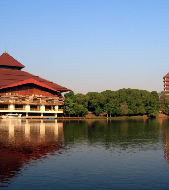 University of Indonesia upgrades to Moodle LMS 4.4 to support 59,000+ learners with smarter, scalable learning Image
